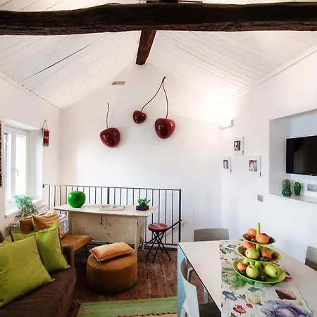 Apartment Altido Amazing House With Balcony & View